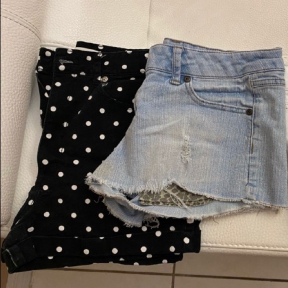 2 pair of Jean shorts size medium